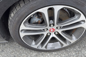 JAGUAR XE 2.0D - 16V TURBO