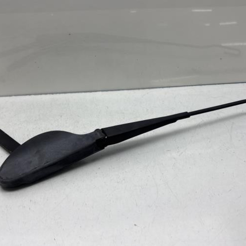 Bras essuie glace avant droit MERCEDES CLASSE C 203 COUPE SPORT Photo n°1