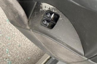 Bras essuie glace avant droit MERCEDES CLASSE C 203 COUPE SPORT