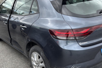 RENAULT MEGANE 4 PHASE 2 1.3i - 16V TURBO TCE 140 HYBRID E-TECH