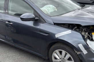 RENAULT MEGANE 4 PHASE 2 1.3i - 16V TURBO TCE 140 HYBRID E-TECH