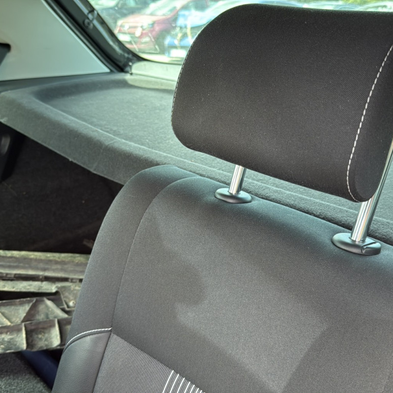 VOLKSWAGEN POLO 5 PHASE 1 1.6 TDI - 16V TURBO Photo n°22