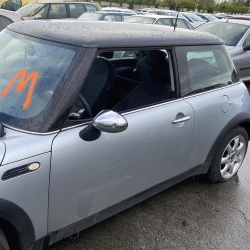 Feu de recul MINI MINI 1 R50/R53 Photo n°4