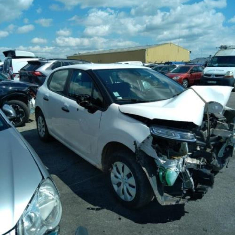 Feu diurne avant droit CITROEN C3 3 Photo n°19