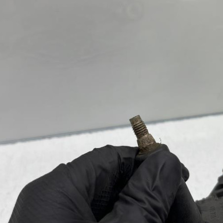 Moteur essuie glace arriere VOLKSWAGEN POLO 4