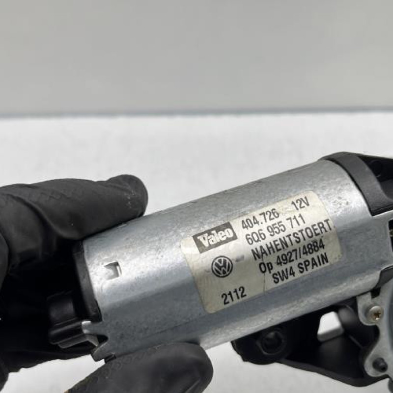 Moteur essuie glace arriere VOLKSWAGEN POLO 4 Photo n°5