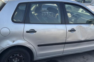 Moteur essuie glace arriere VOLKSWAGEN POLO 4