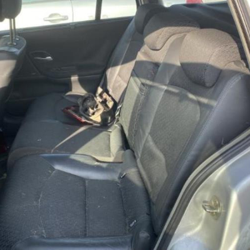Moteur essuie glace arriere RENAULT LAGUNA 2 Photo n°16
