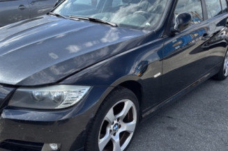BMW SERIE 3 E90 PHASE 2 316d 2.0D - 16V TURBO Photo n°1