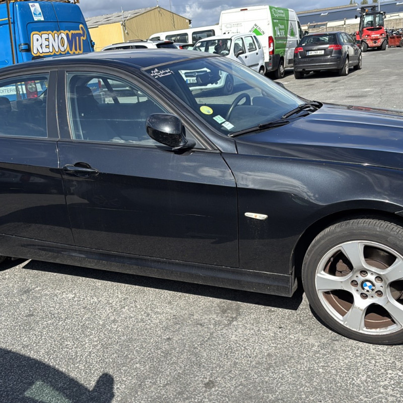 BMW SERIE 3 E90 PHASE 2 316d 2.0D - 16V TURBO Photo n°7