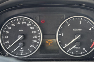 BMW SERIE 3 E90 PHASE 2 316d 2.0D - 16V TURBO