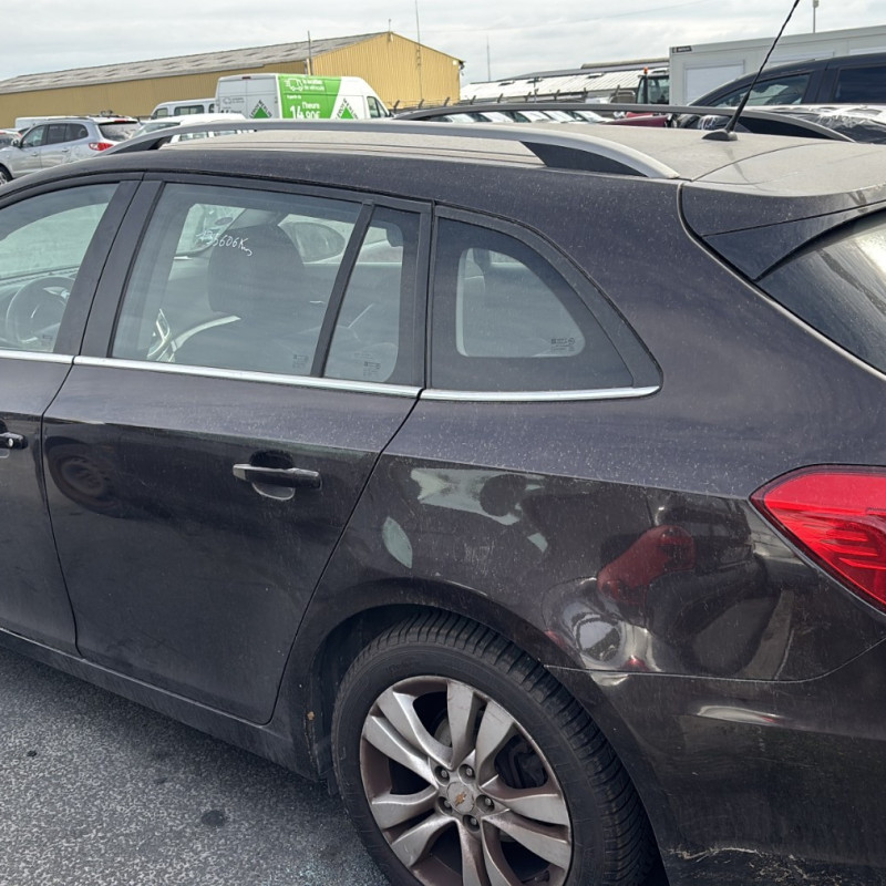 CHEVROLET CRUZE BREAK 1.4i - 16V TURBO Photo n°13