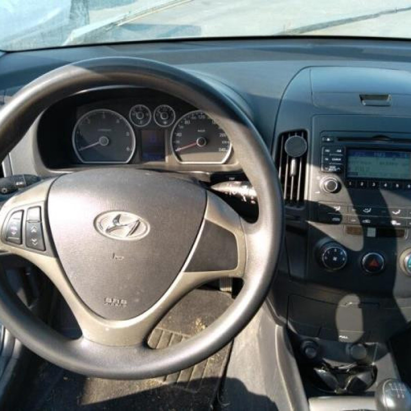 Compresseur clim HYUNDAI I 30 1 Photo n°10