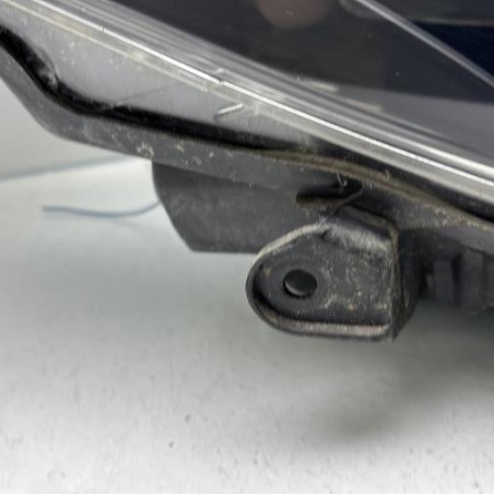 Optique avant principal droit (feux)(phare) TOYOTA YARIS 3