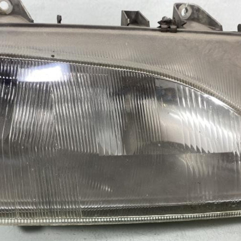 Optique avant principal droit (feux)(phare) PEUGEOT 806 Photo n°1