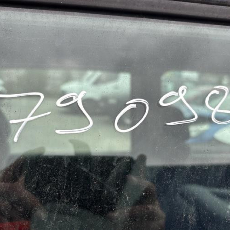 Optique avant principal droit (feux)(phare) PEUGEOT 806 Photo n°12