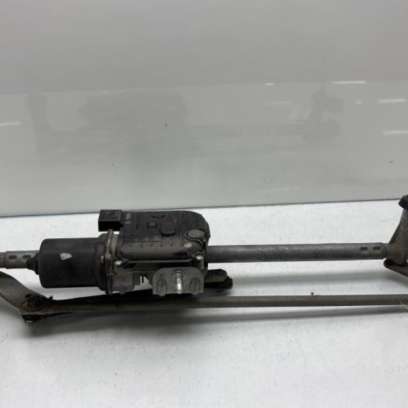 Moteur essuie glace avant VOLKSWAGEN SCIROCCO 3 Photo n°1