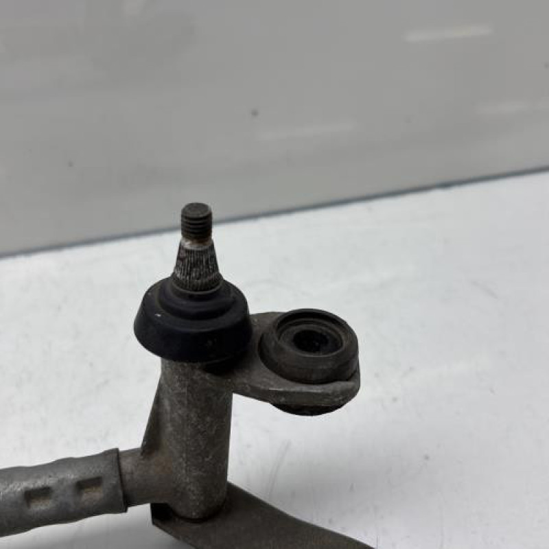 Moteur essuie glace avant VOLKSWAGEN SCIROCCO 3 Photo n°3