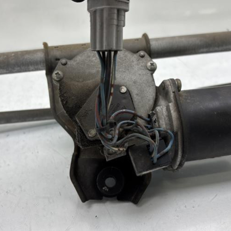 Moteur essuie glace avant SUZUKI SWIFT 3 Photo n°4
