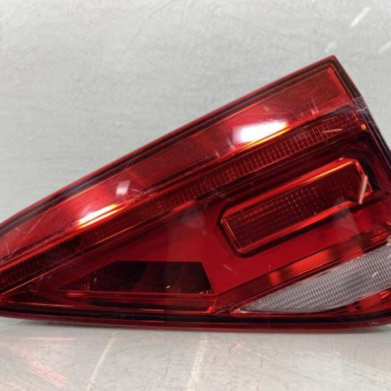 Feu arriere secondaire droit (feux) VOLKSWAGEN TOURAN 3 Photo n°1