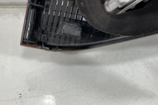 Feu arriere secondaire droit (feux) VOLKSWAGEN TOURAN 3