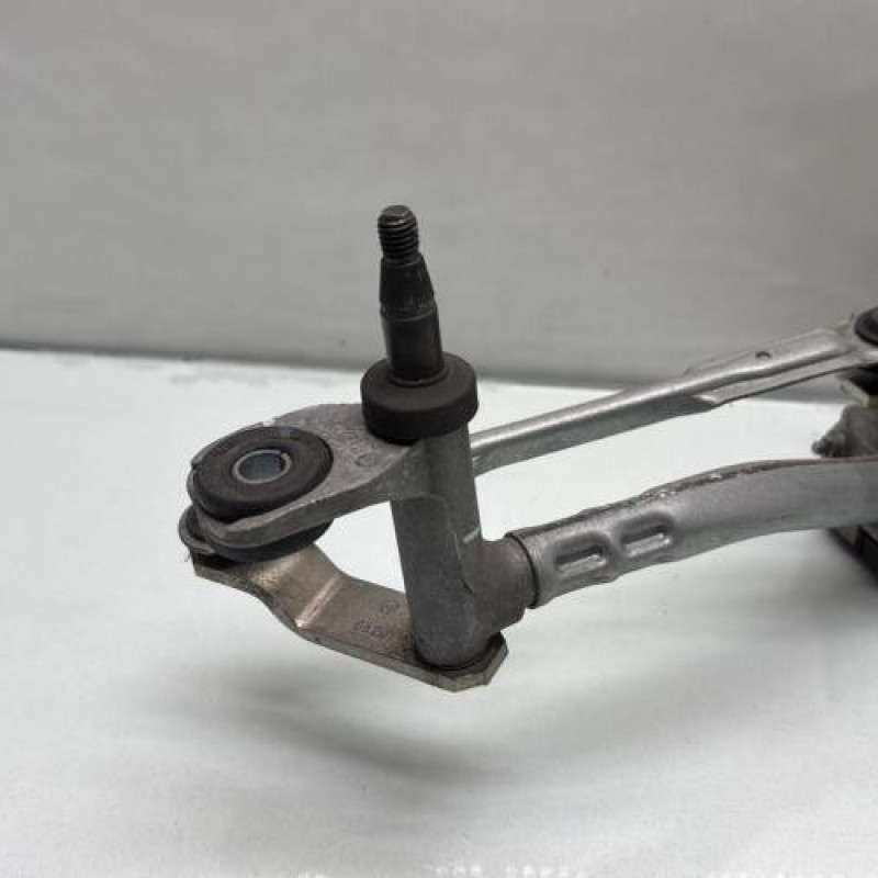 Moteur essuie glace avant VOLKSWAGEN TOURAN 3 Photo n°2