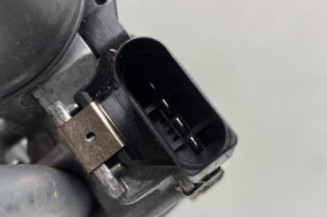 Moteur essuie glace avant VOLKSWAGEN TOURAN 3