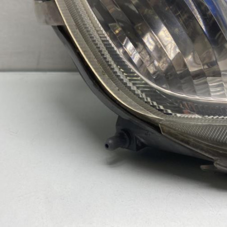 Optique avant principal droit (feux)(phare) TOYOTA YARIS 1