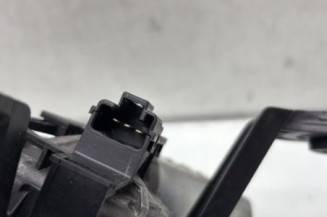 Moteur essuie glace arriere TOYOTA YARIS 1