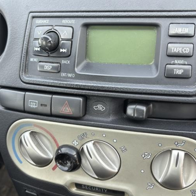 Moteur essuie glace arriere TOYOTA YARIS 1 Photo n°19