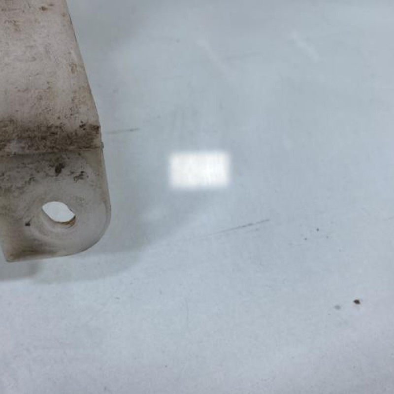 Vase de lave glace TOYOTA YARIS 2 Photo n°6