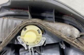 Feu arriere principal droit (feux) TOYOTA YARIS 1