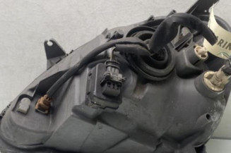Optique avant principal droit (feux)(phare) TOYOTA YARIS 1