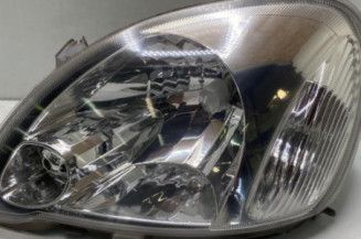 Optique avant principal gauche (feux)(phare) TOYOTA YARIS 1 Photo n°1