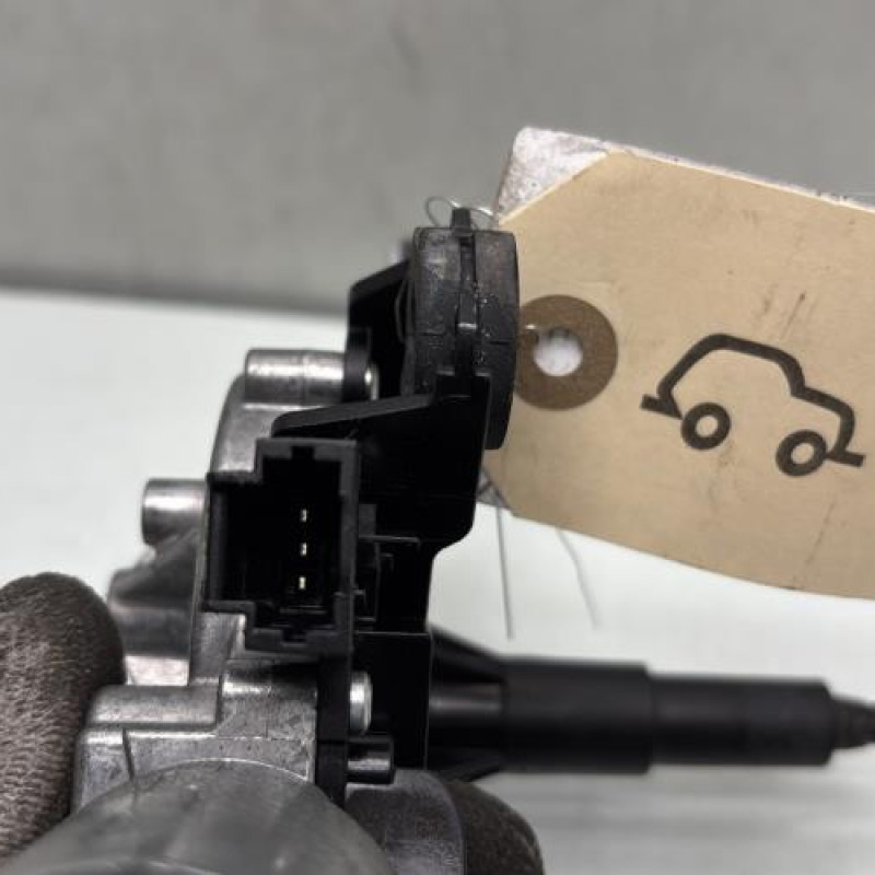 Moteur essuie glace arriere RENAULT TWINGO 3 Photo n°3