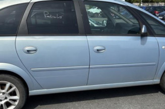 Anti brouillard arriere gauche OPEL MERIVA A