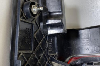Feu arriere principal droit (feux) RENAULT TRAFIC 3 COURT