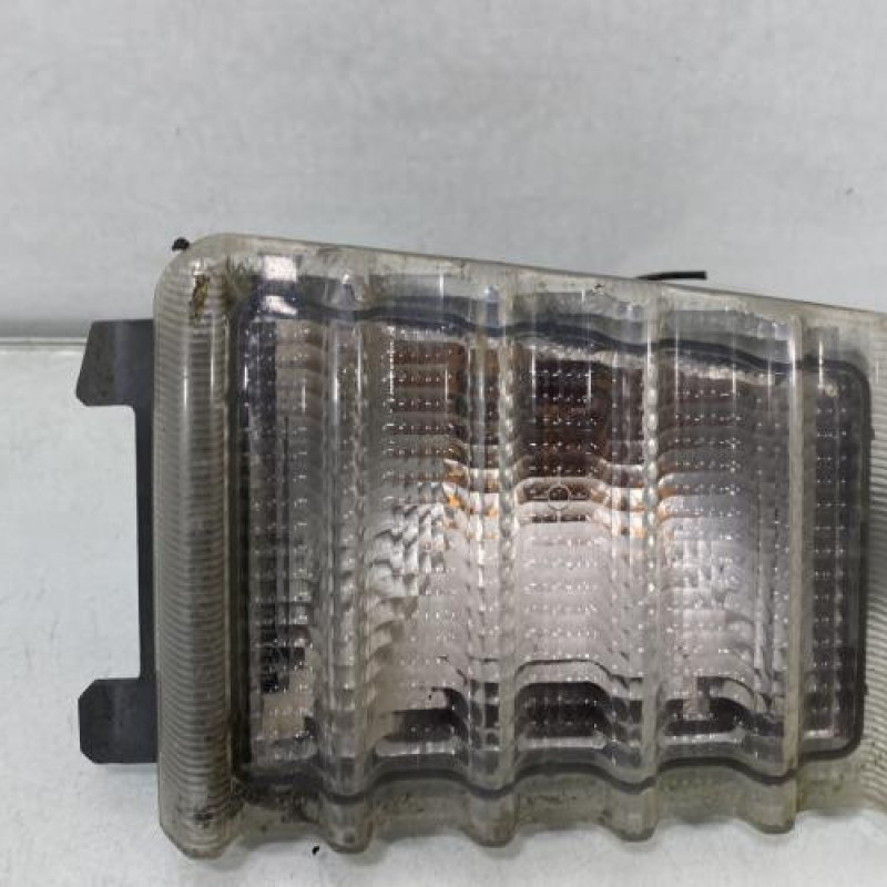 Optique avant secondaire gauche (feux)(clignotant) RENAULT MASTER 1 Photo n°1