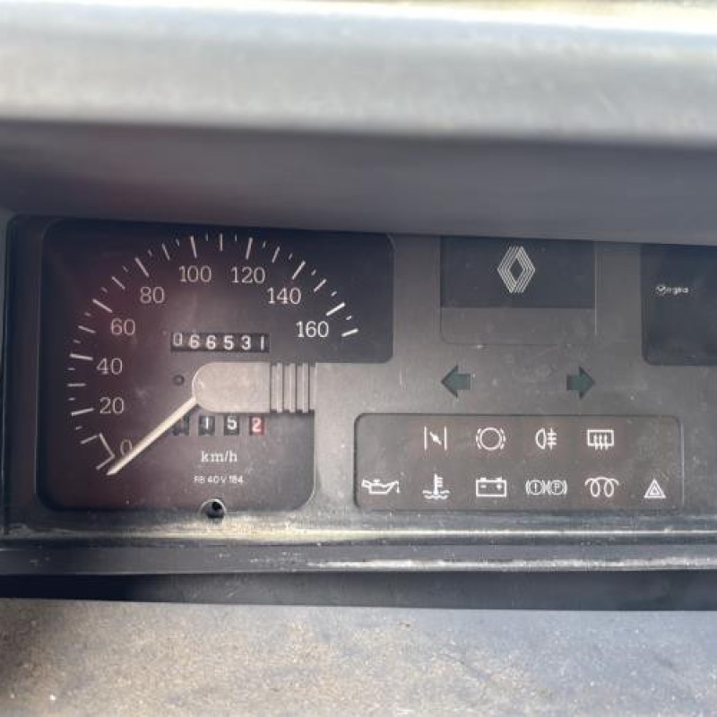 Optique avant secondaire gauche (feux)(clignotant) RENAULT MASTER 1 Photo n°12