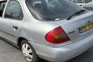 Optique avant principal gauche (feux)(phare) FORD MONDEO 1