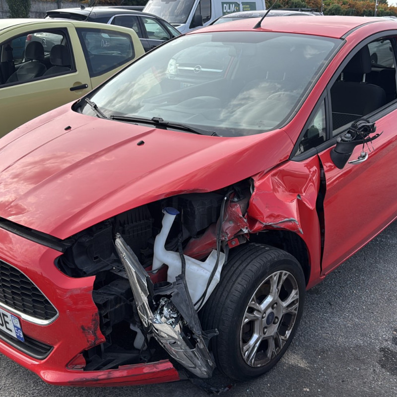 FORD FIESTA 6 PHASE 2 1.25i - 16V Photo n°2