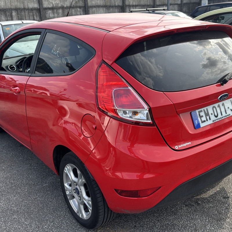 FORD FIESTA 6 PHASE 2 1.25i - 16V Photo n°5