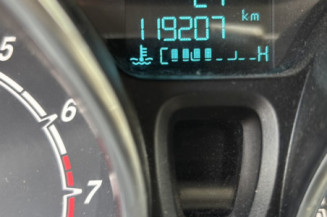 FORD FIESTA 6 PHASE 2 1.25i - 16V