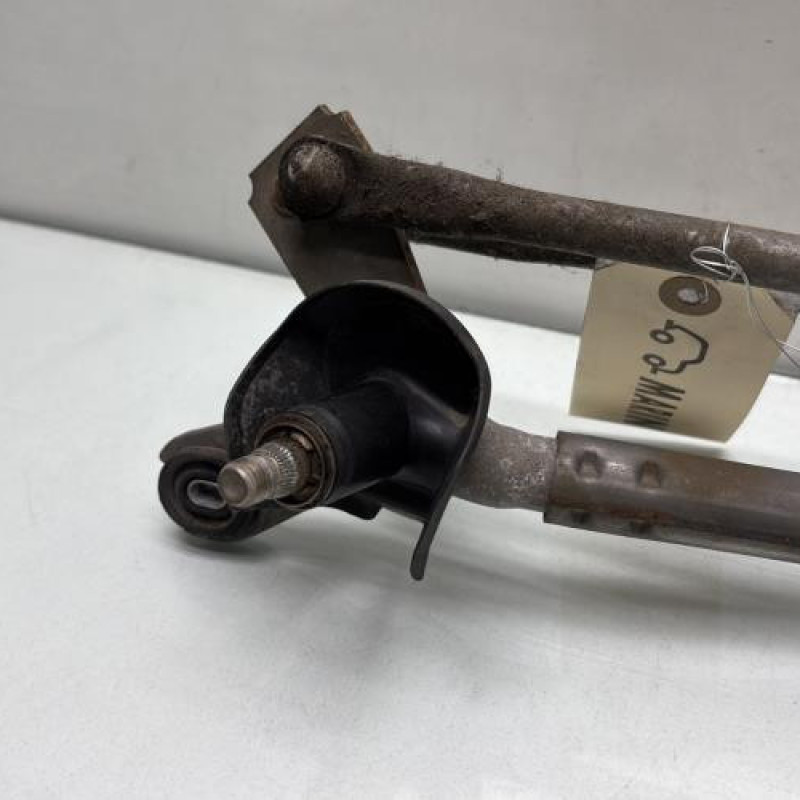 Moteur essuie glace avant TOYOTA YARIS 2 Photo n°2
