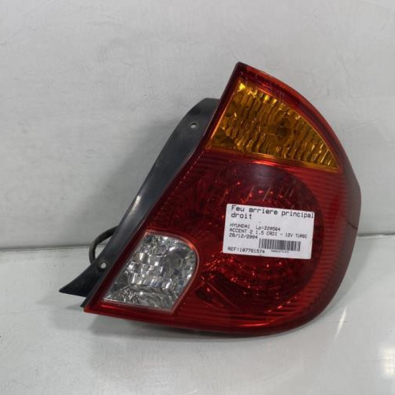 Feu arriere principal droit (feux) HYUNDAI ACCENT 2 Photo n°1