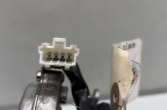 Moteur essuie glace arriere HYUNDAI ACCENT 2