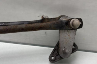 Moteur essuie glace avant HYUNDAI ACCENT 2