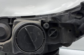 Optique avant principal droit (feux)(phare) SAAB 9.3 2