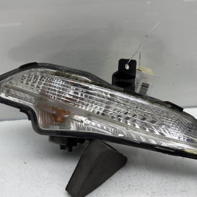 Optique avant secondaire droit (feux)(clignotant) PEUGEOT 308 2 Photo n°1