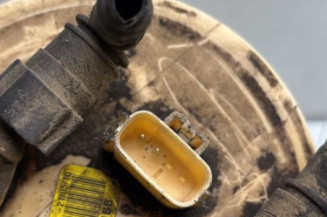 Pompe à carburant FORD FIESTA 6